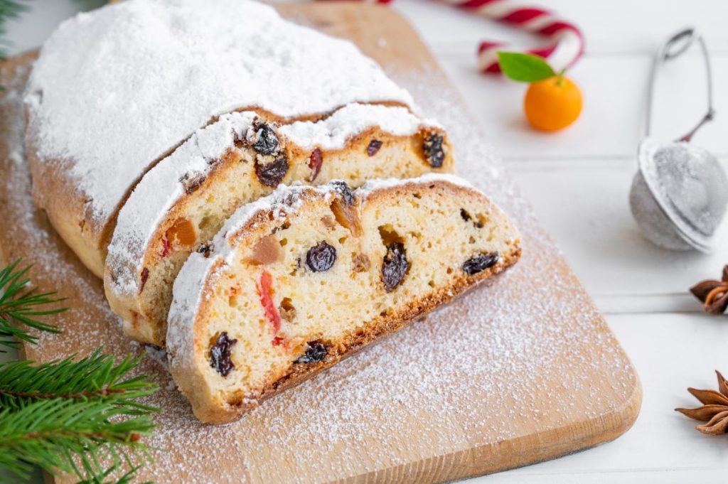 Un délicieux stollen sur la table