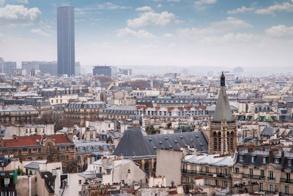 Paysage urbain avec des immeubles à Paris